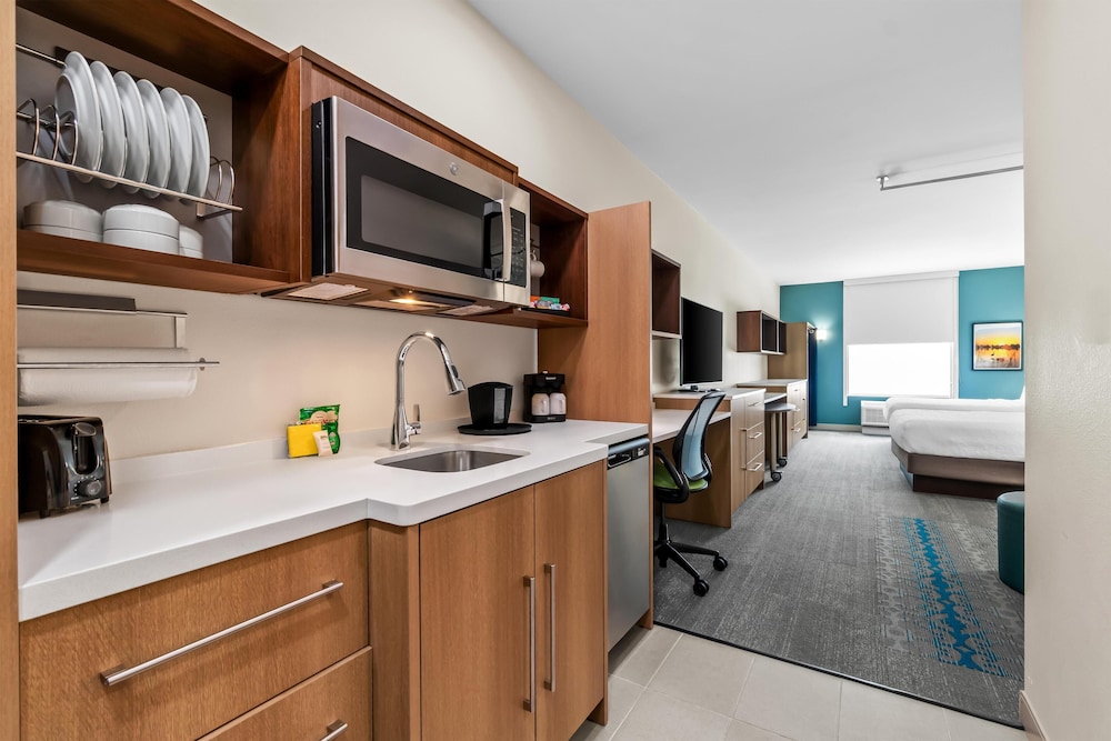 Home2 Suites by Hilton Marion - photo 15