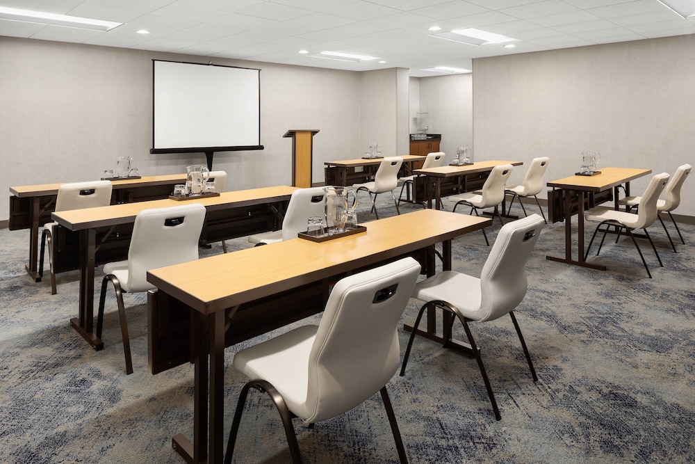 Courtyard by Marriott Minneapolis Downtown - photo 67