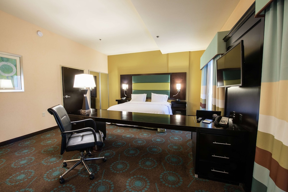 Hampton Inn & Suites Salt Lake City Farmington - photo 20