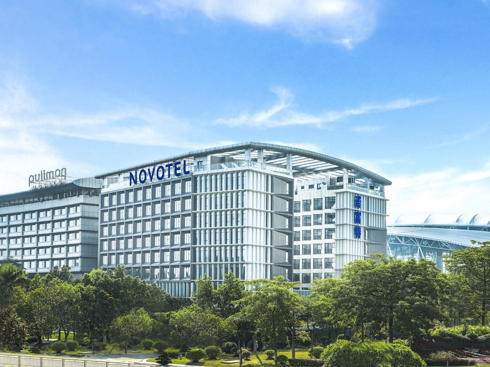 Novotel Guangzhou Baiyun Airport - carbon neutral hotel in Guangzhou