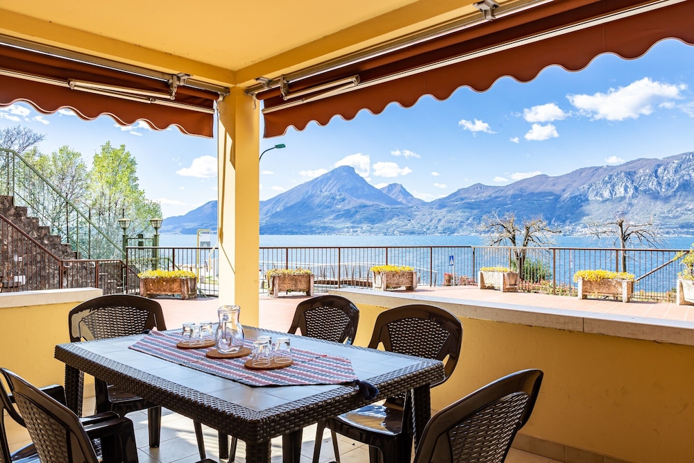 Graziella House — 4-Star Luxury Hotel in Brenzone, Italy