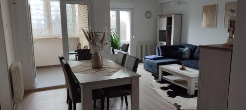 Sunny Apartment Osijek Self Check In — 4-Star Luxury Hotel in Osijek, Croatia