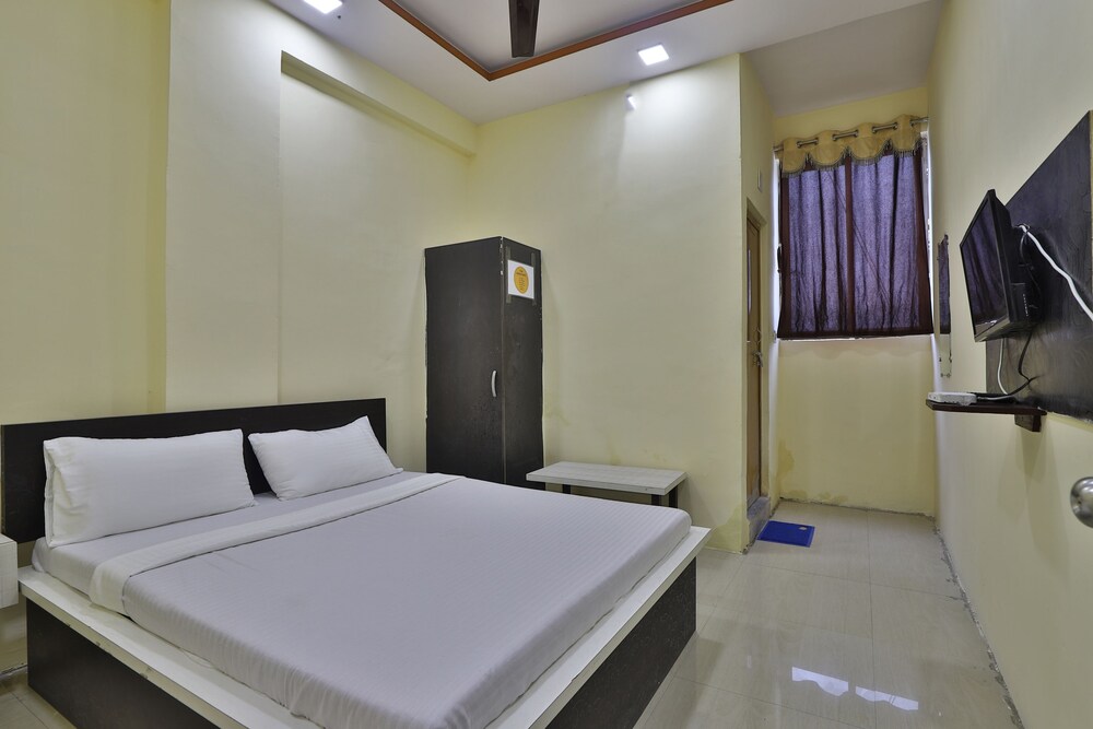 Spot On 44781 Hotel Shine Stay — Ahmedabad