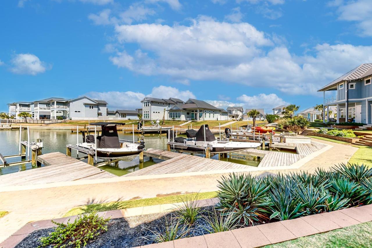Dolphin View in Rockport, United States