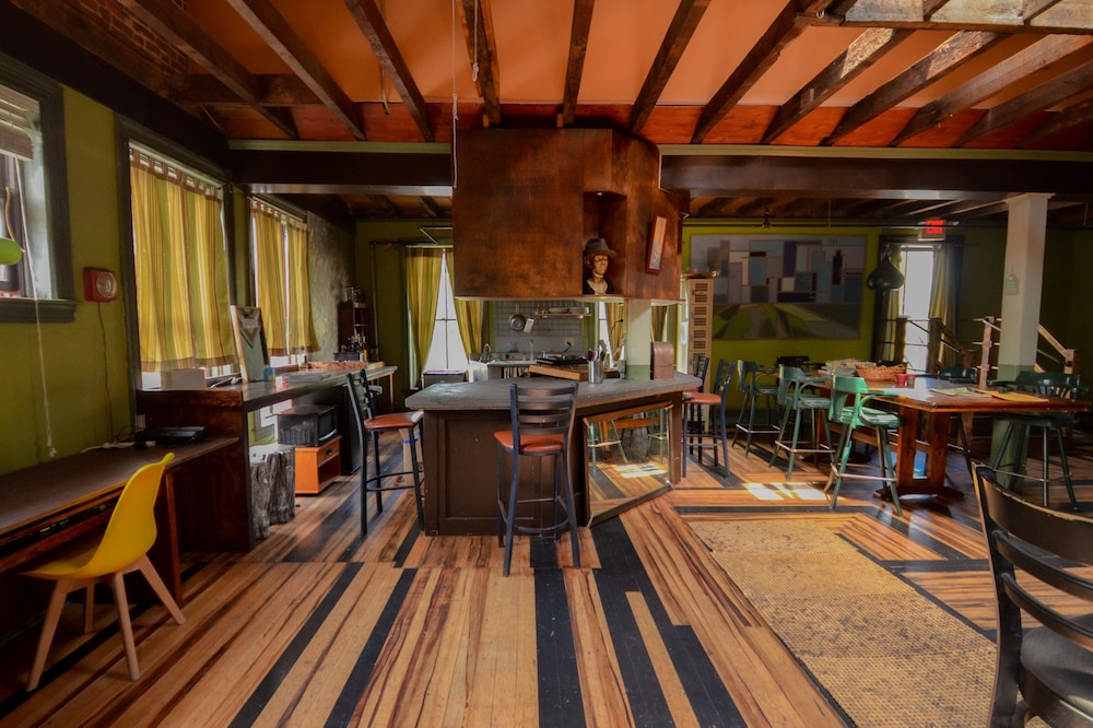 Michie Hostel - photo 43
