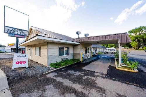 Oyo Riverside Inn John Day Or - photo 3