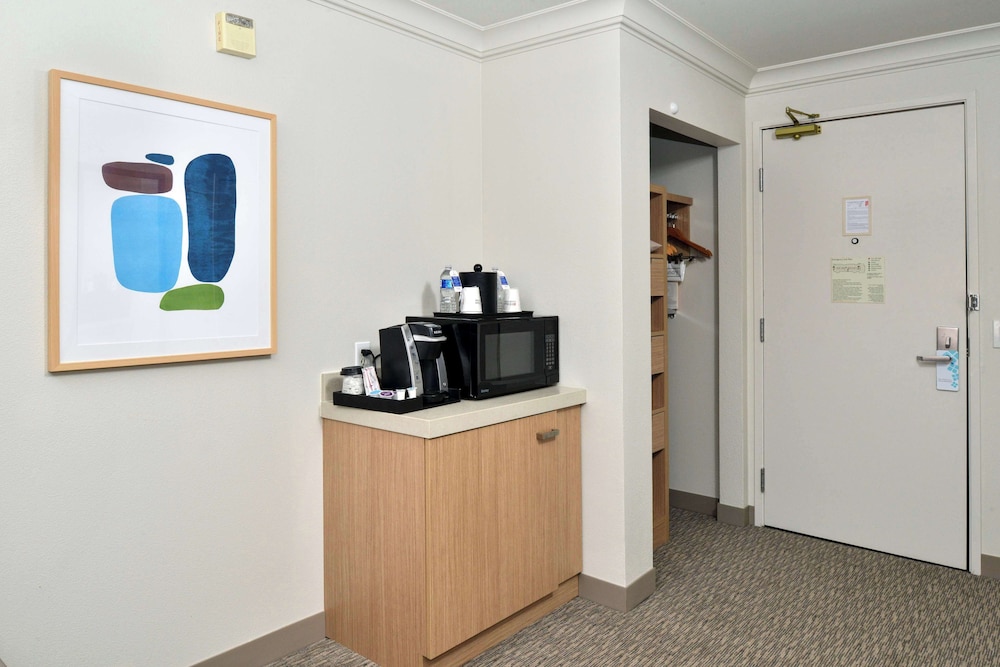 Hilton Garden Inn Napa - photo 33