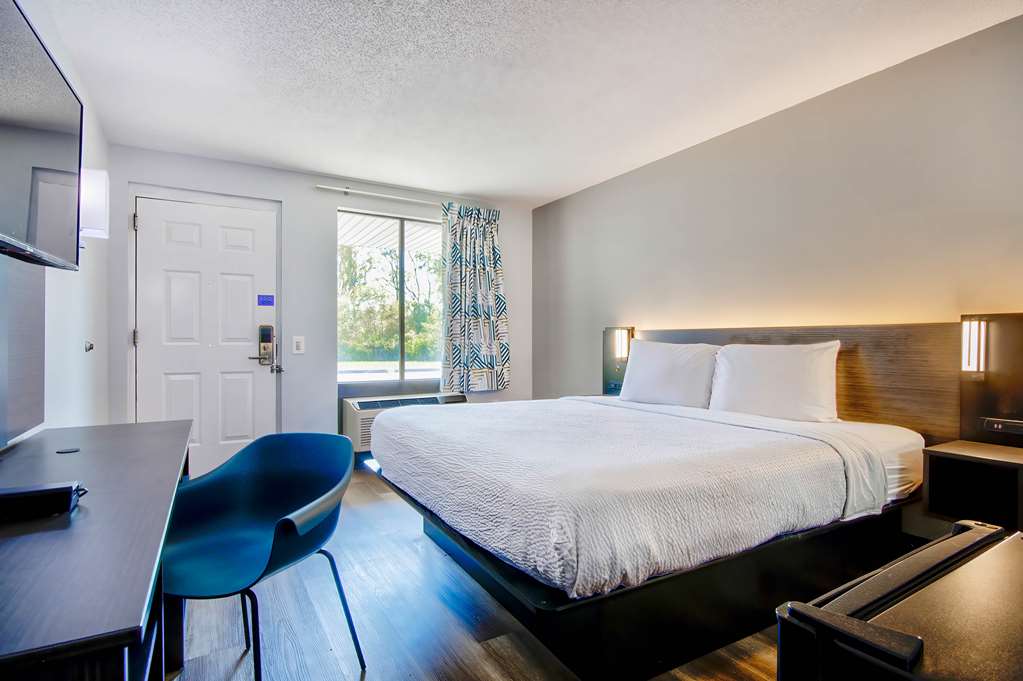 Motel 6 Jeffersonville In Louisville - photo 13