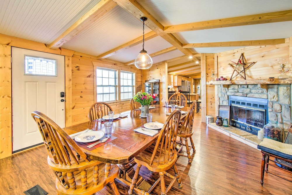 Pet Friendly Ellijay Escape with Yard and Grill in Ellijay, United States