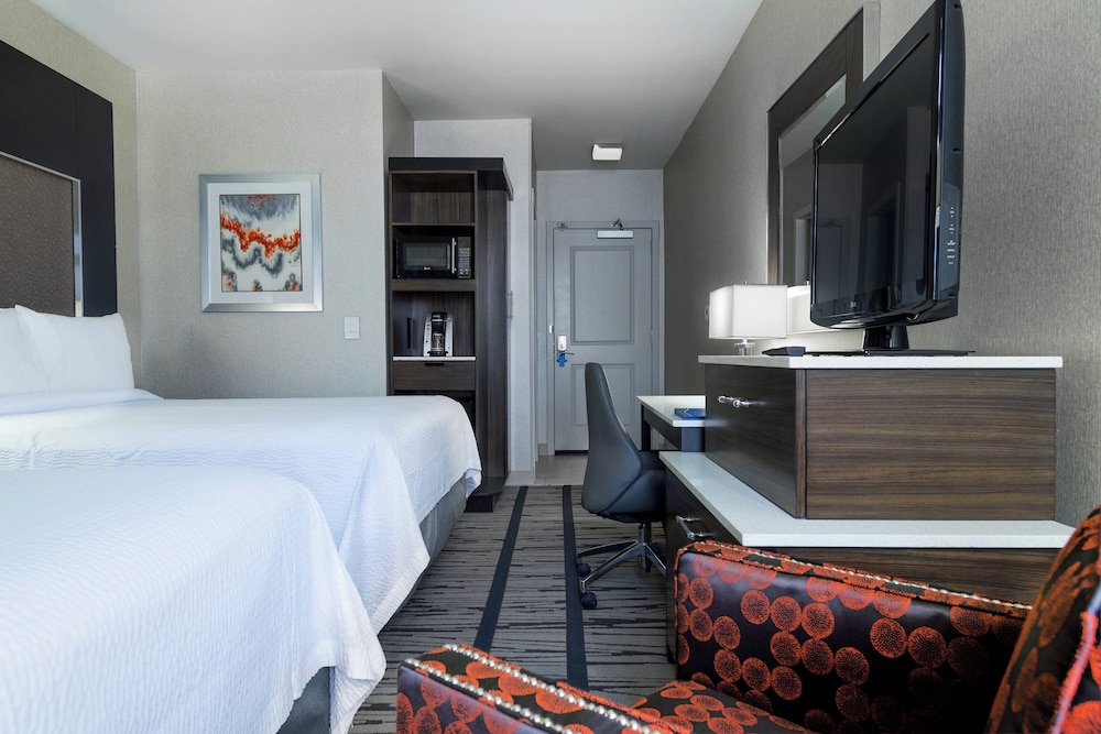 Fairfield Inn & Suites Boston Cambridge - photo 17