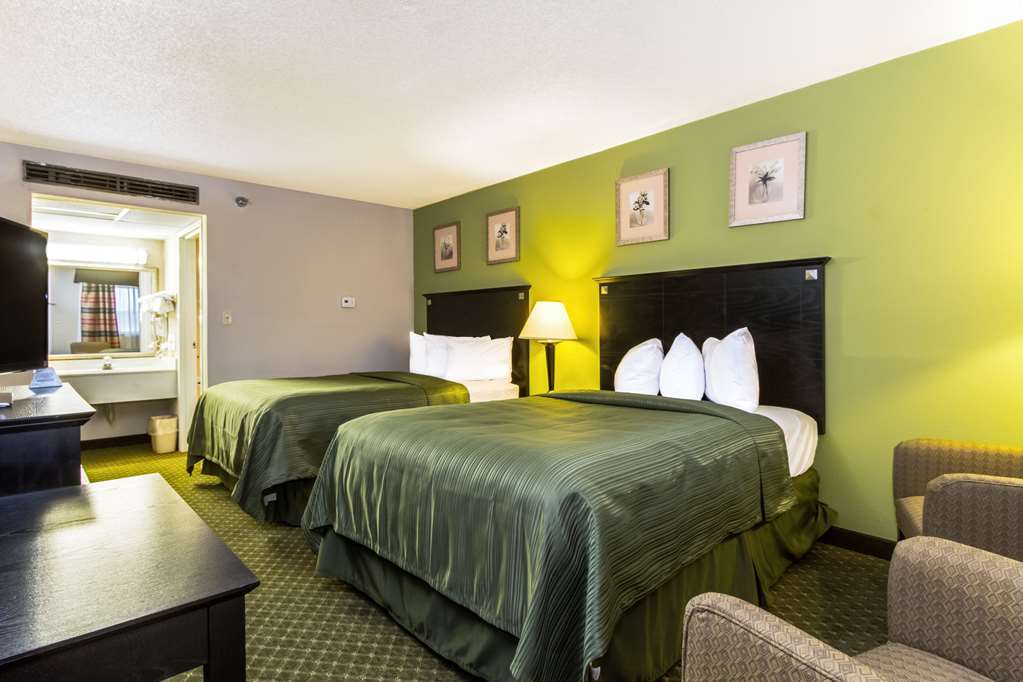 Quality Inn & Suites Moline Quad Cities - photo 16