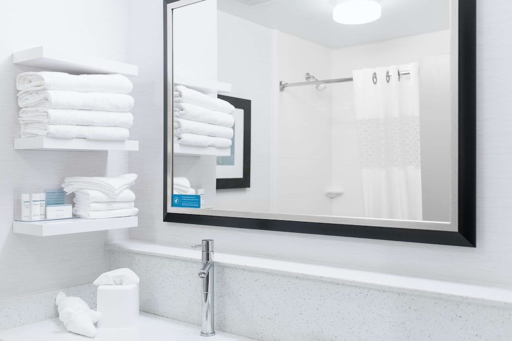 Hampton Inn Brooksville Dade - photo 50