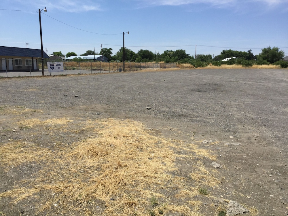 Rodeway Inn Hermiston Umatilla - photo 33