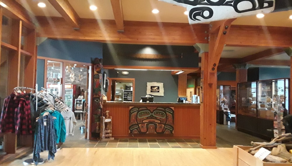 Cape Fox Lodge - photo 3