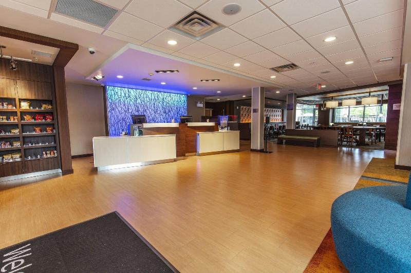 Fairfield Inn & Suites by Marriott Atlanta Woodstock - photo 15