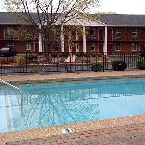 Downtown SuperInn — hotel in Bardstown