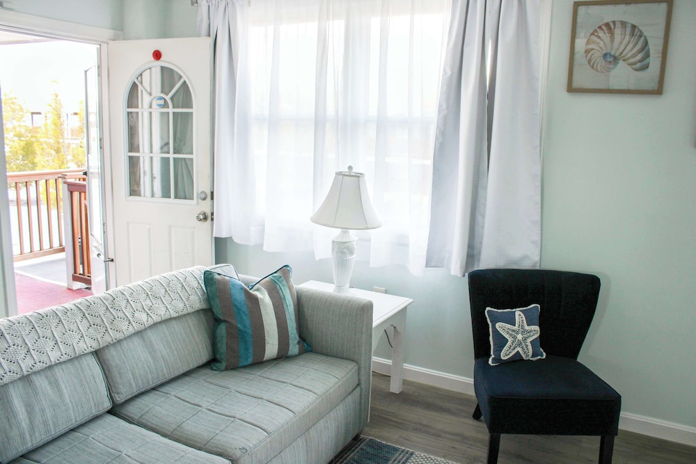 Janmere Motel - photo 8