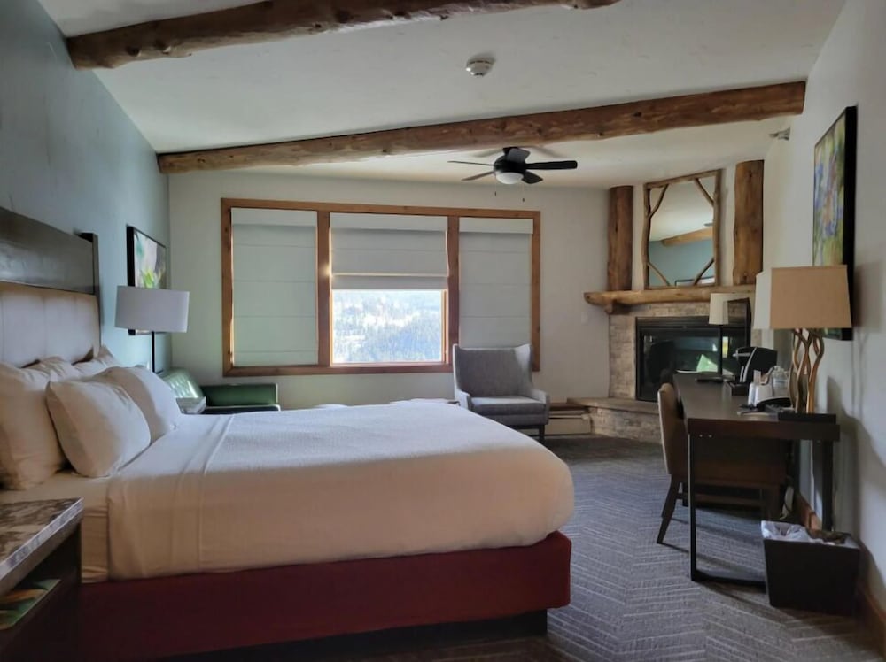 The Lodge at Breckenridge - photo 16