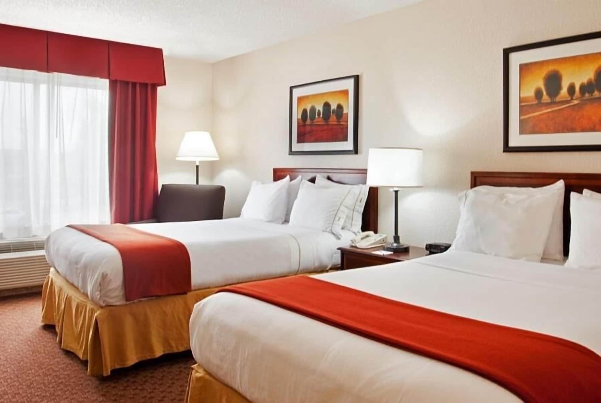 Baymont by Wyndham Merrillville - photo 13
