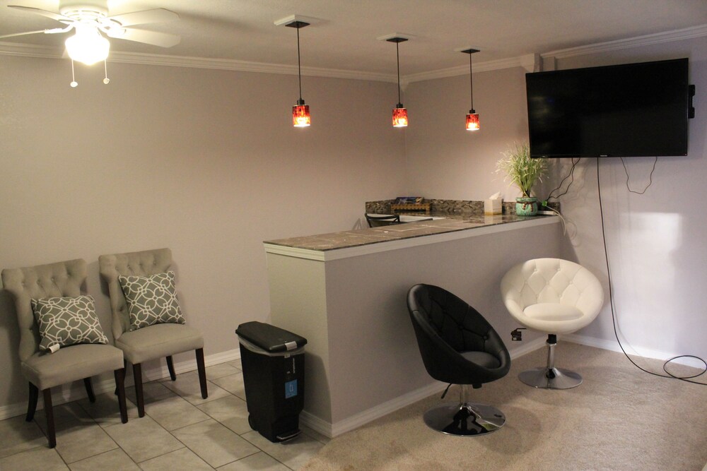Brydan Suites - photo 88