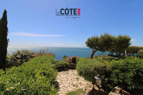Cap Rousset 4 Couchages — Carry Le Rouet