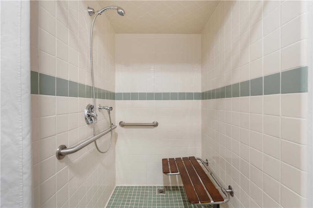 Best Western Plus John Jay Inn & Suites - photo 20