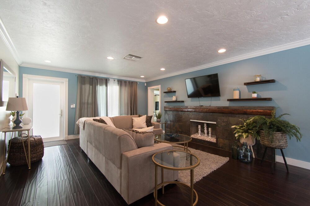 Private Pool 3BR all new Modern Furniture - photo 14