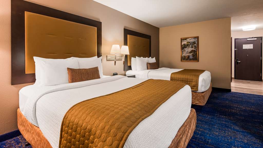 Best Western Plus Portland Airport Hotel & Suites - photo 12