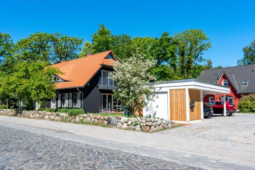 Ostseedomizil Ankerbuk Ferienhaus Austernfischer — Born