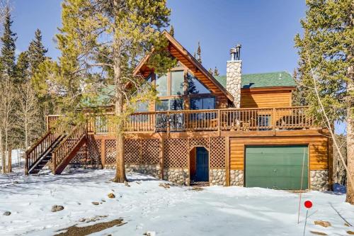 Lovely House Tucked in the Pines with Private Hot Tub Pura Vida — 4-Star Luxury Hotel in Alma, United States