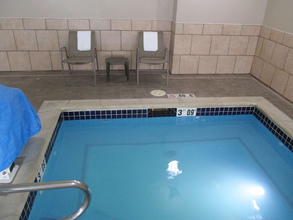 Home2 Suites by Hilton St. Charles St.Louis - photo 18