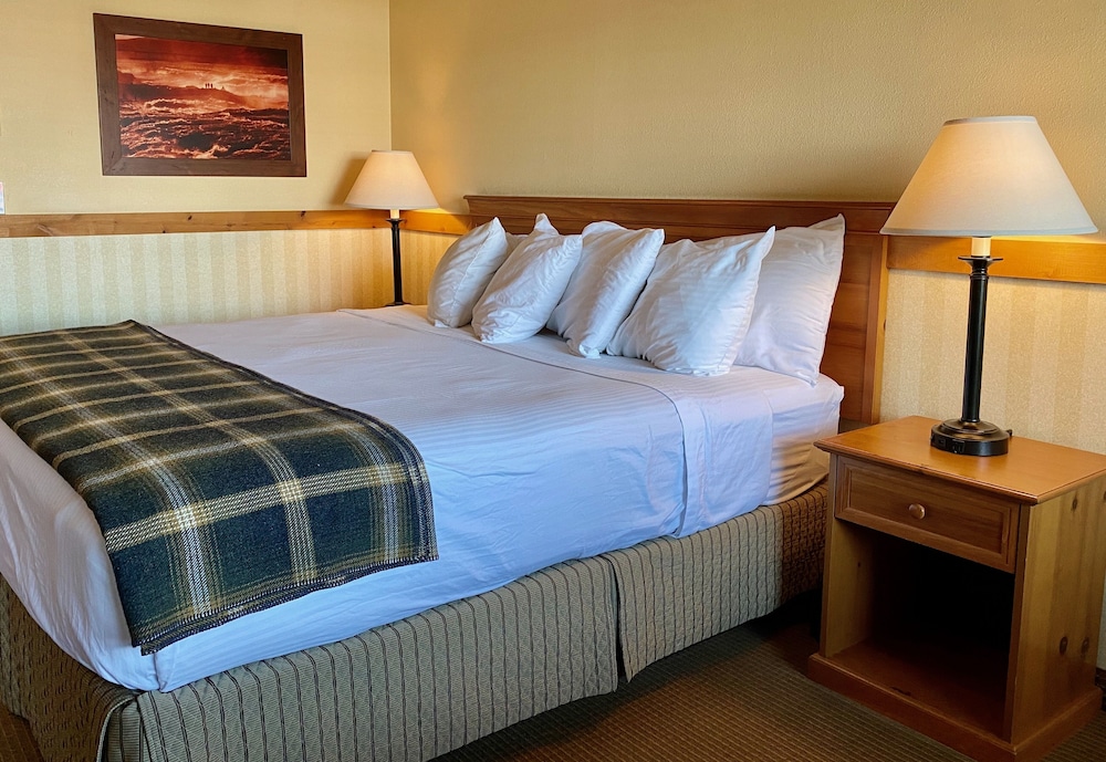 Cousins Country Inn - photo 17
