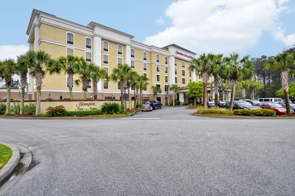 Hampton Inn & Suites North Charleston University Blvd - photo 40