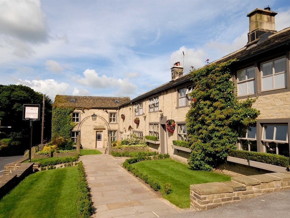 The Fleece Inn - carbon neutral hotel in Halifax