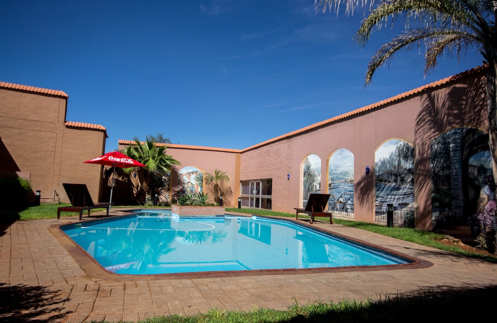 Desert Palace Hotel & Casino Resort in Upington, South Africa