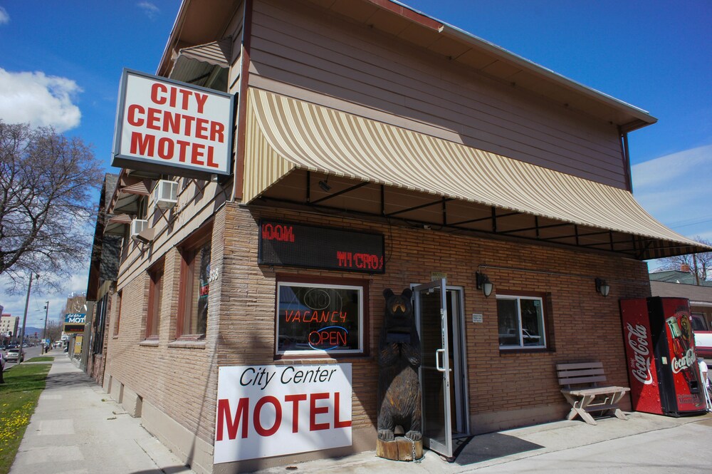 City Center Motel - carbon neutral hotel in Missoula