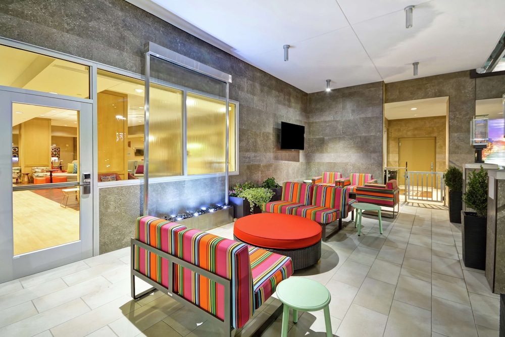 Home2 Suites by Hilton at the Galleria - photo 31