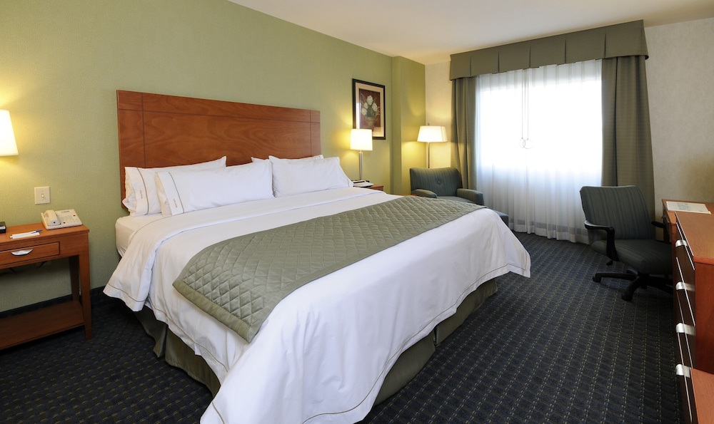 Holiday Inn Express & Suites Toluca Zona Aeropuerto by IHG in Toluca, Mexico