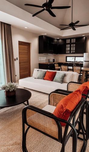 Pranatarn Pool Villa Mid Summer Night — 4-Star Luxury Hotel in Pran Buri, Thailand