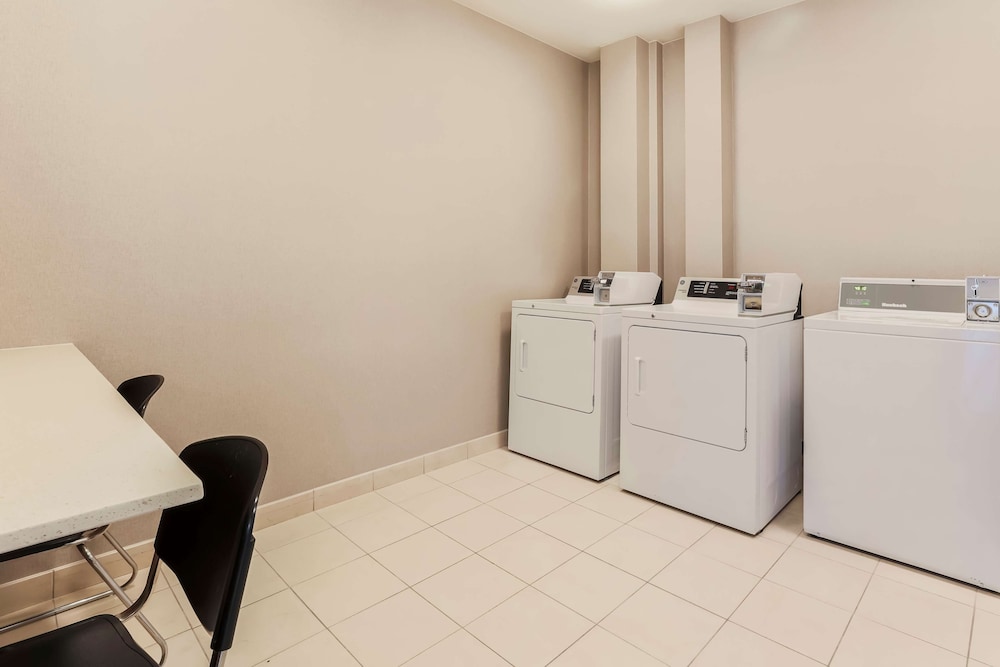 Hilton Garden Inn Reno - photo 39