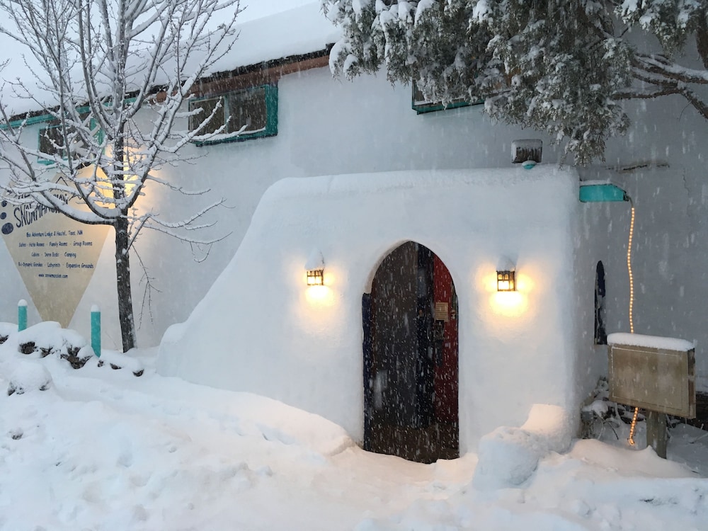 SnowMansion Taos Adventure Lodge - photo 72