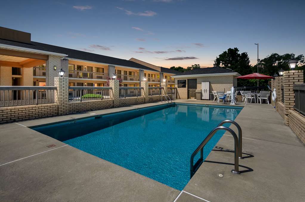 Quality Inn Salem I 81 - photo 9