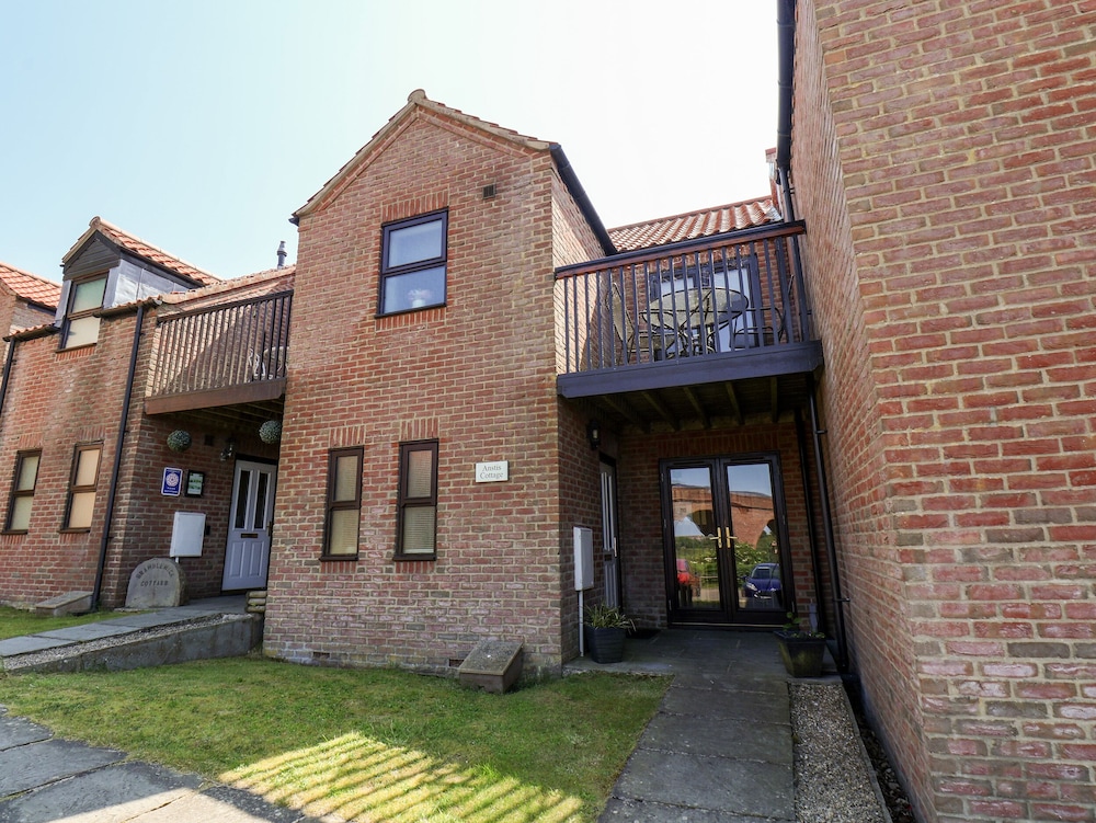 Anstis Cottage — 4-Star Luxury Hotel in Whitby, United Kingdom