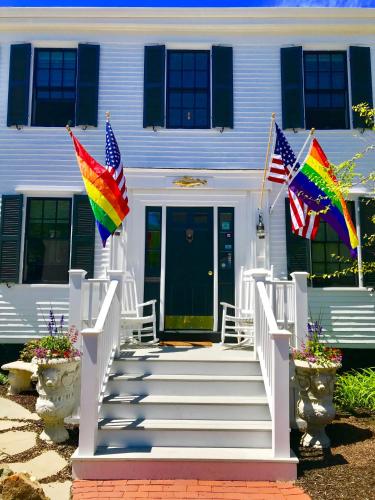 The Clarendon House - featured photo