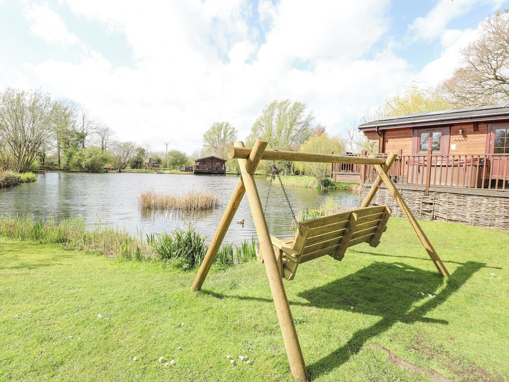 Wagtail Lodge — 4-Star Luxury Hotel in Langham, United Kingdom