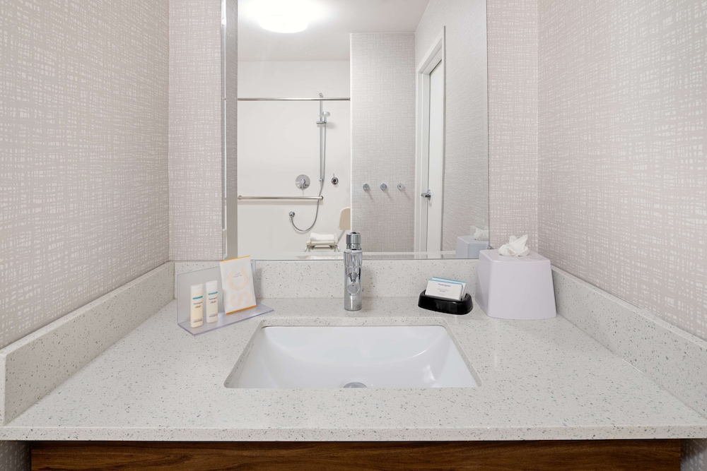 Hampton Inn Richmond Mechanicsville - photo 43