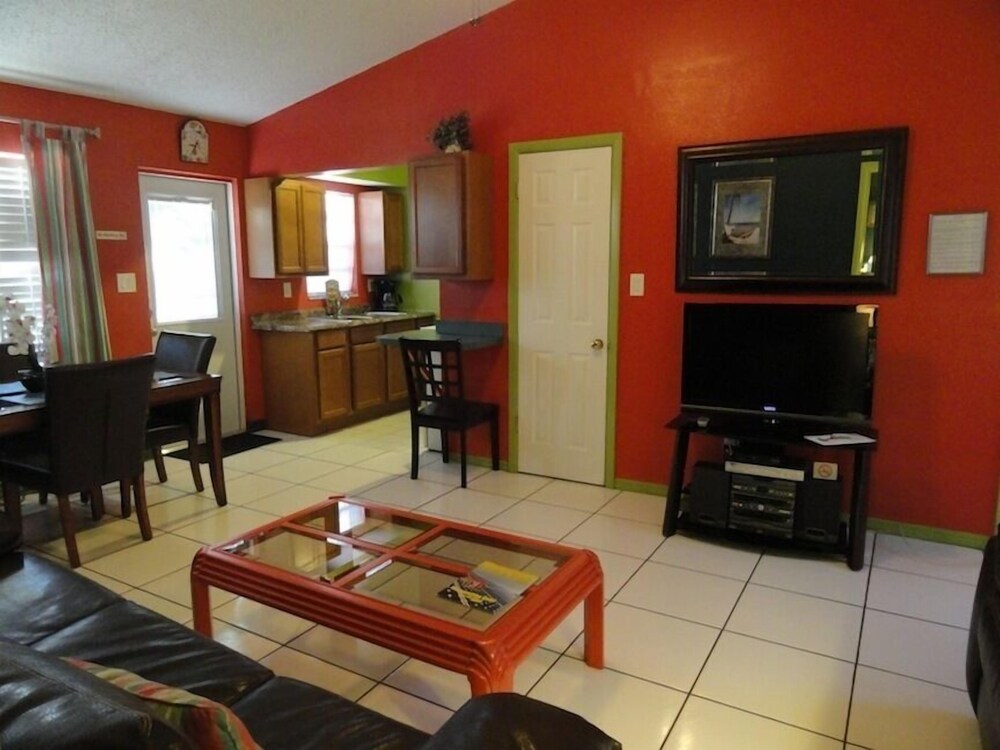 Whispers Resort By Affordable Beach Condos - photo 44