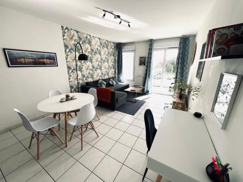 Cocon Tout Confort a 5 Min de Gare Saint Jean — hotel in Begles