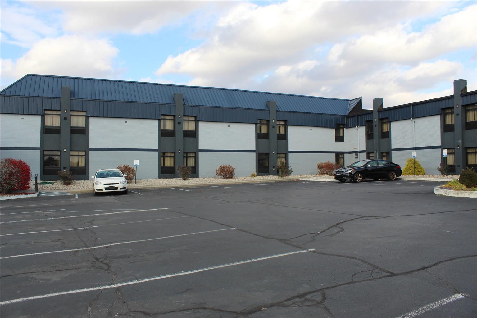 Quality Inn and Suites University Area - photo 2