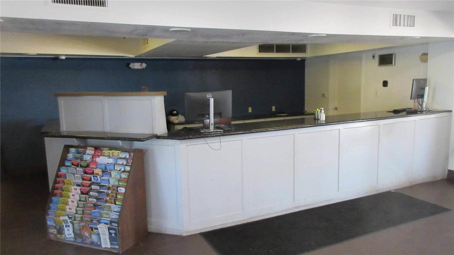 Rancho Cordova Inn - photo 17